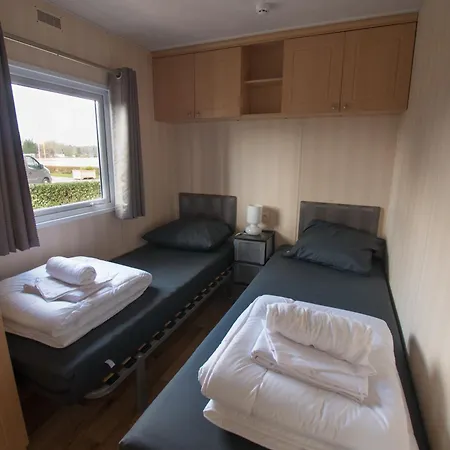 Verblijfpark Tulderheyde - Leisure only! Poppel Kamer foto