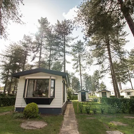 Verblijfpark Tulderheyde - Leisure only! Poppel Kamer foto